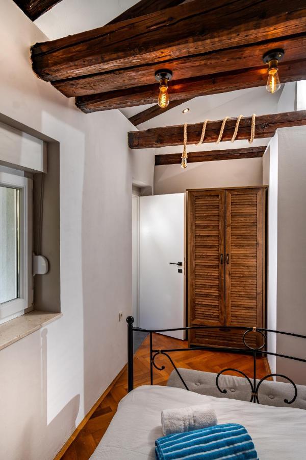 Apartment Ami Split Eksteriør billede